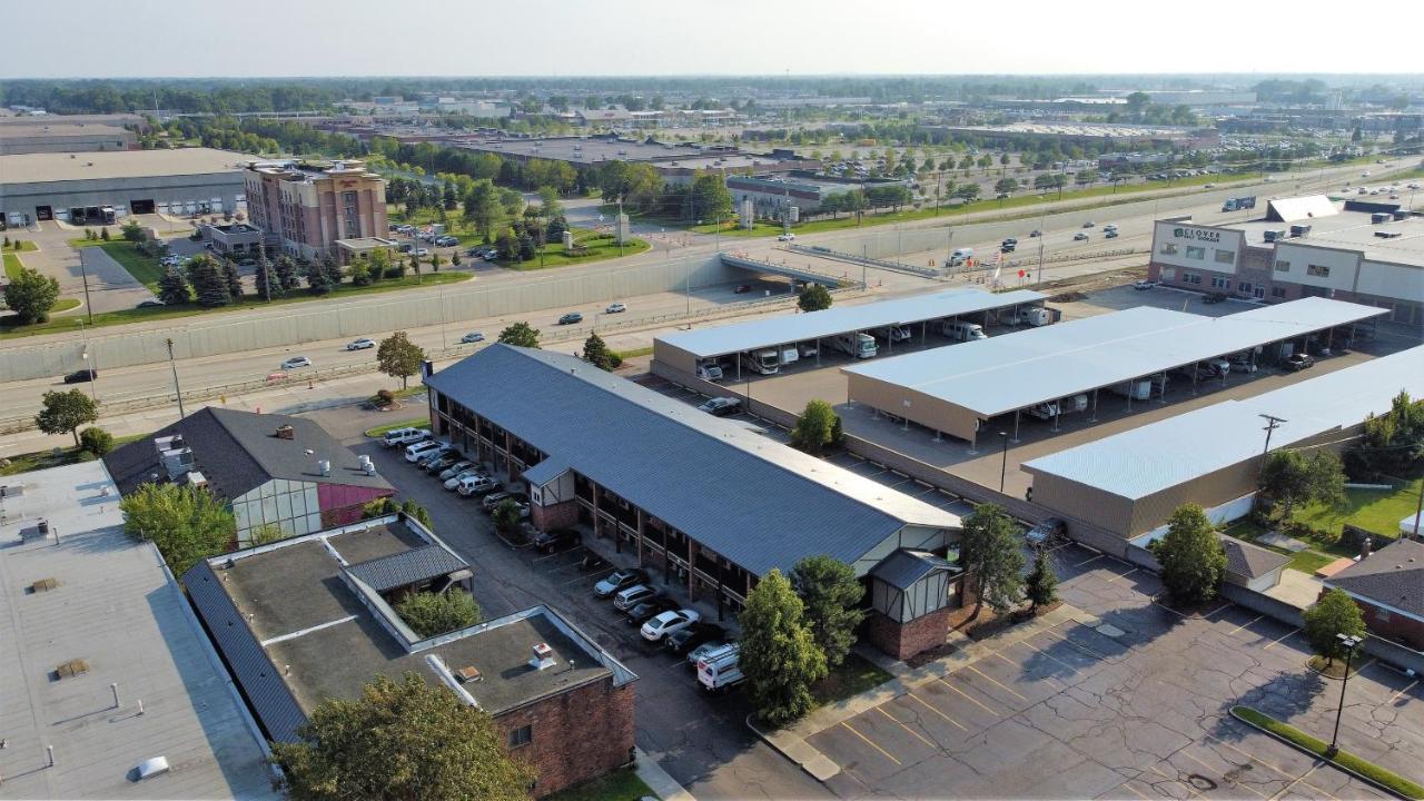 Americas Best Value Inn-Livonia/Detroit Exterior photo